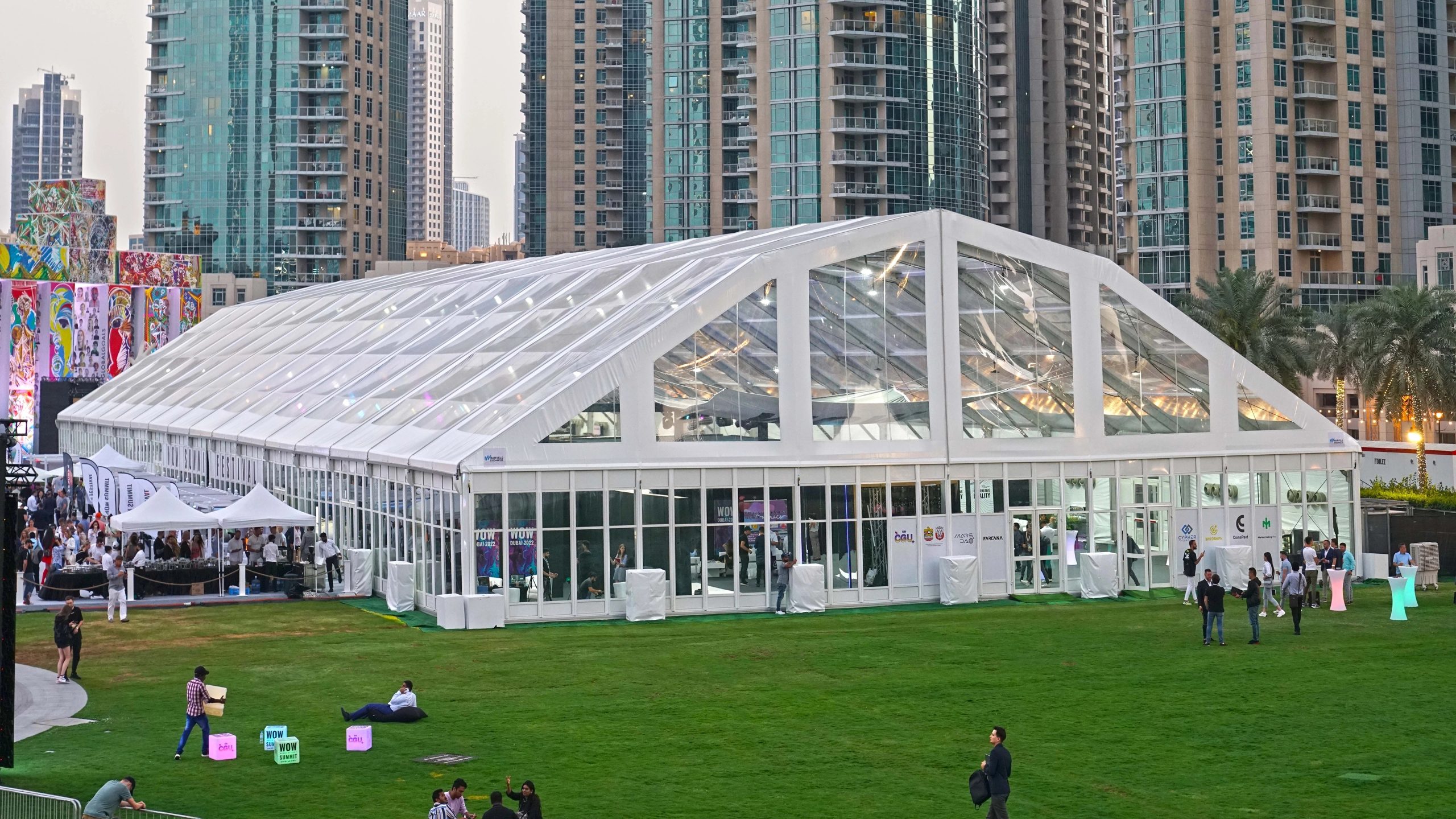 Polygon Tent-Event (1)